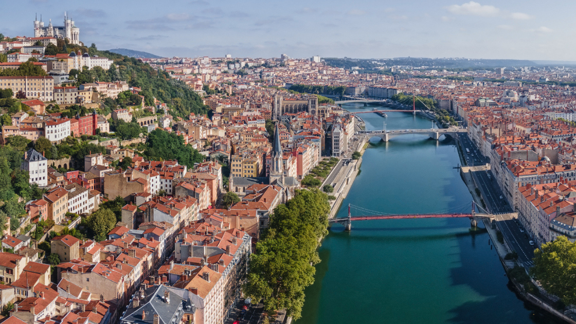 Lyon - opération laser des yeux et chirurgie réfractive